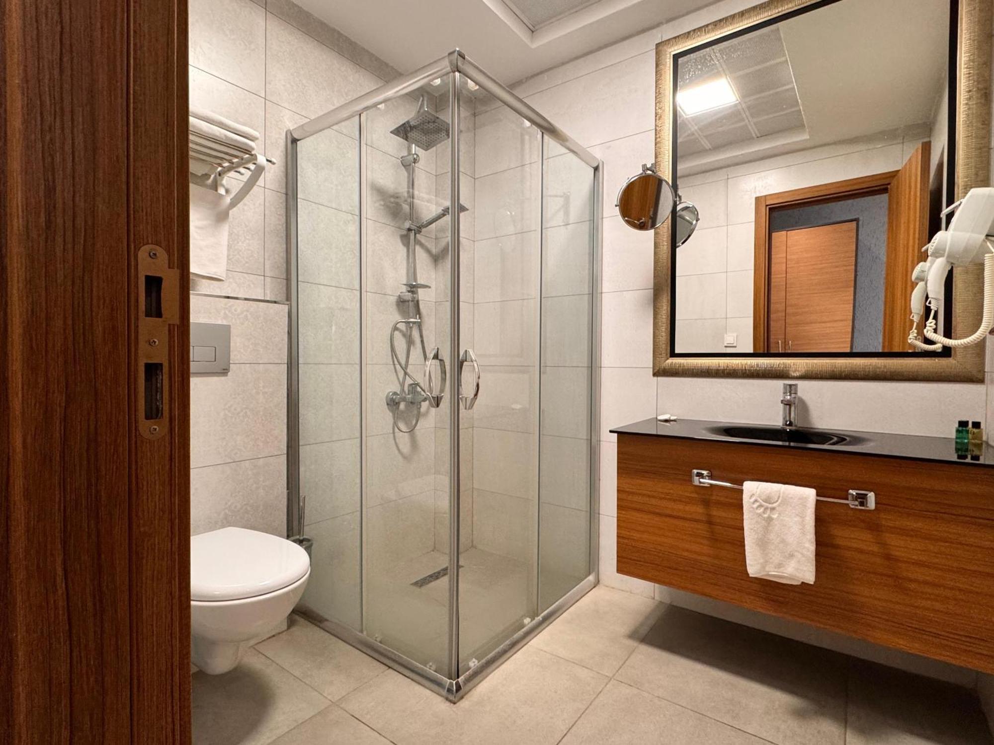 Innport Hotel Gebze Ngoại thất bức ảnh